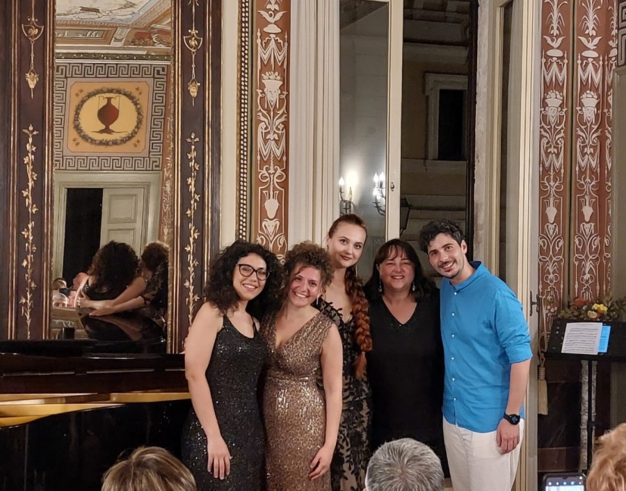 Foto con Paola e Carlo a Palazzo Pesce 2025